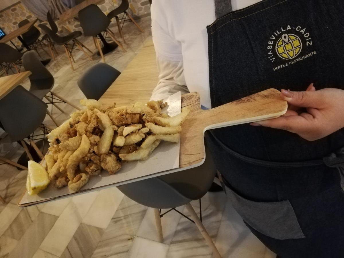 Hotel Restaurante Via Sevilla - Cadiz By Ma 22 Puntos El Cuervo  Kültér fotó
