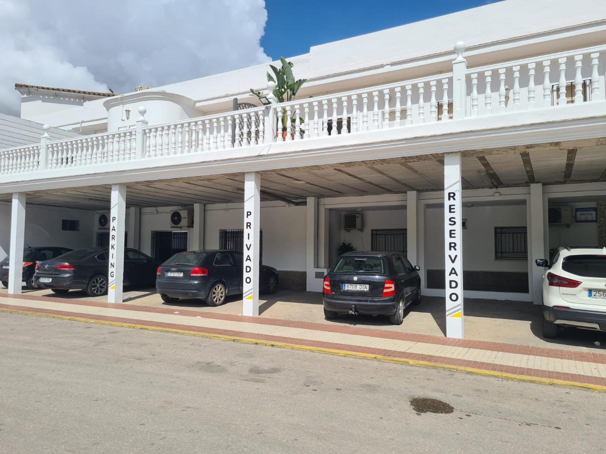 Hotel Restaurante Via Sevilla - Cadiz By Ma 22 Puntos El Cuervo  Kültér fotó